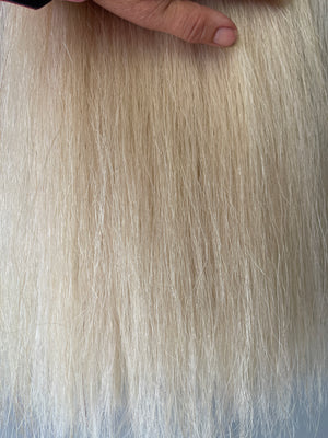 Weighted pally off white ( untoned white ) Double plus (2.5 times ) 62 cm cut end Final weight 700g
