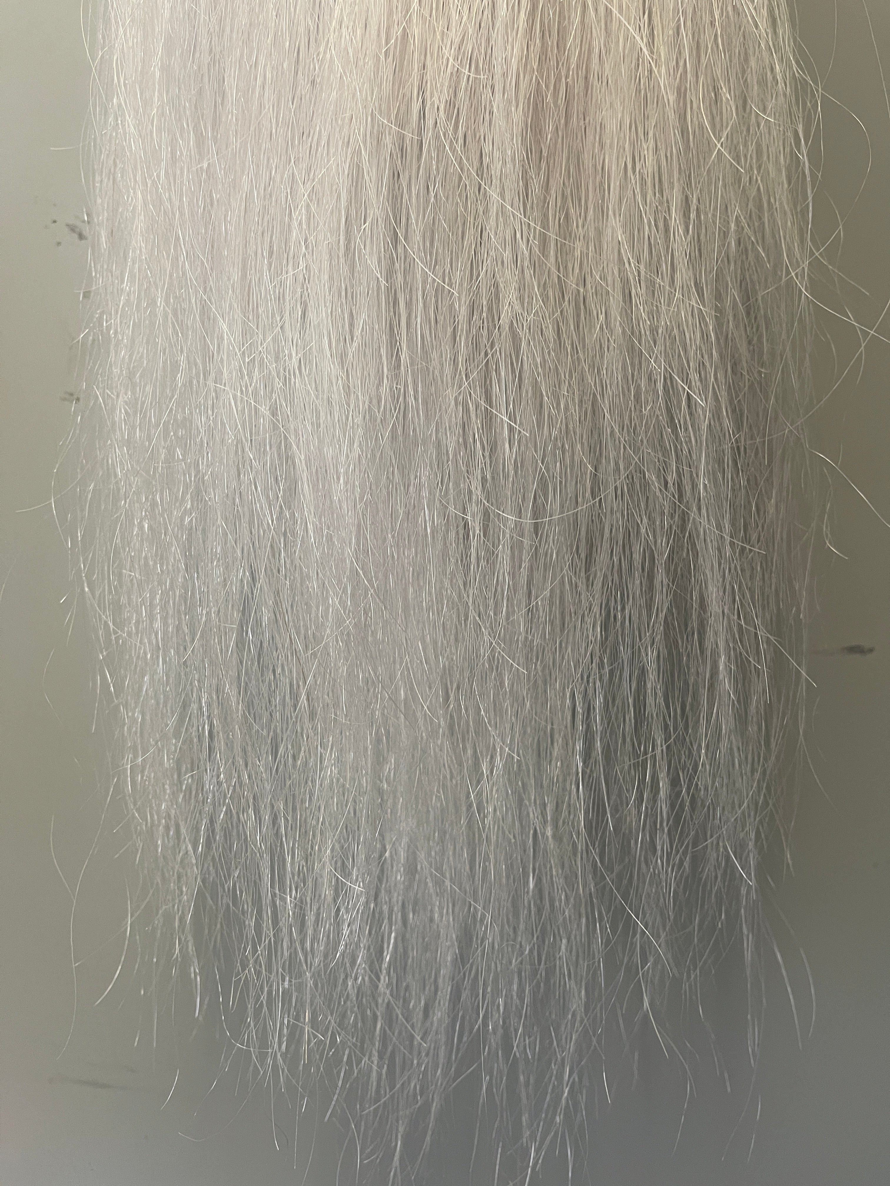 White silver white single thickness pony - young stock  length 60 cm natural end