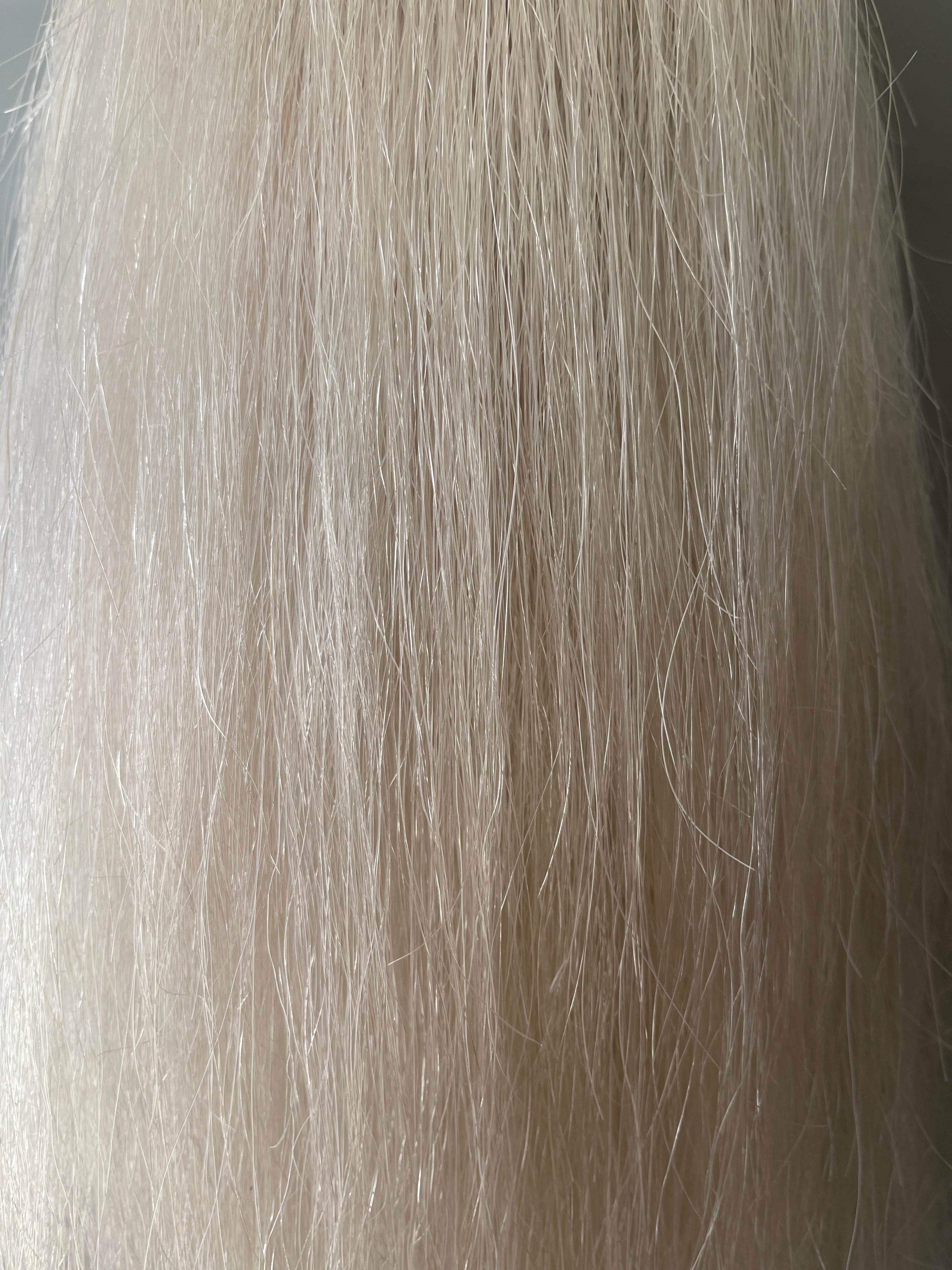 Weighted white False Tail 70 cm natural end Double thickness Final weight 750g