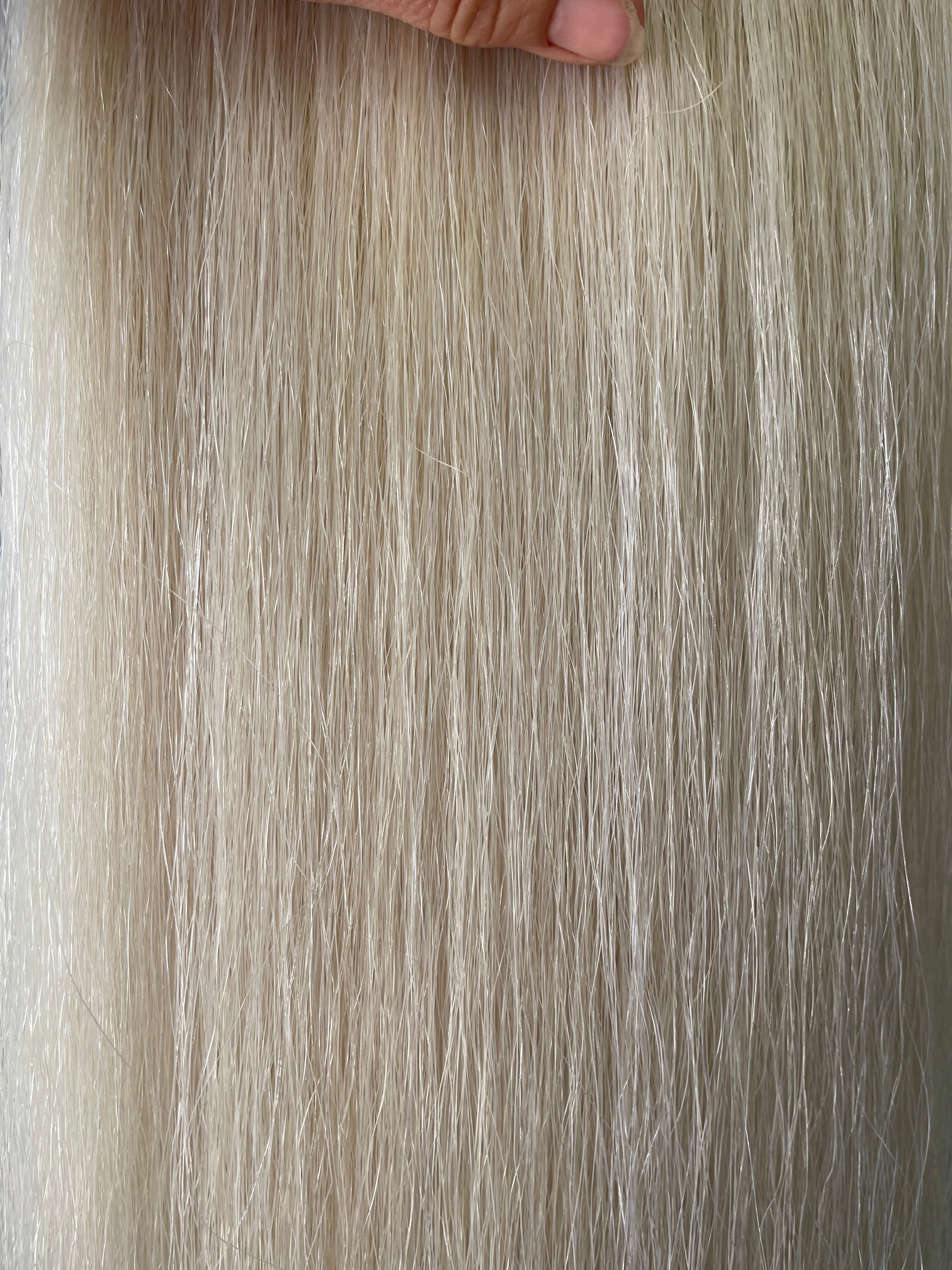 Qhorse Length 100 cm Pally white Big Double 600g of hair