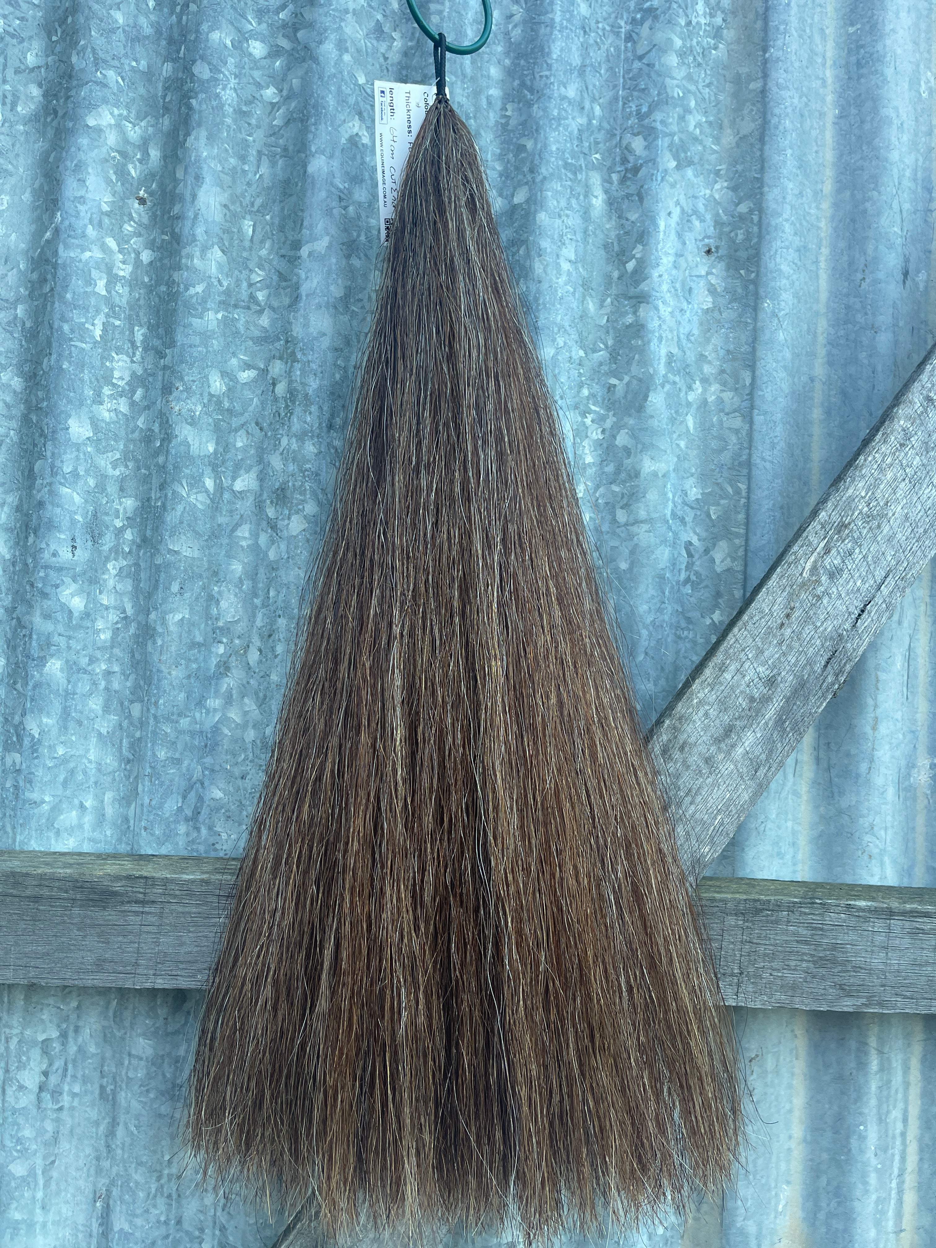 Chestnut flaxen mix full + 64cm