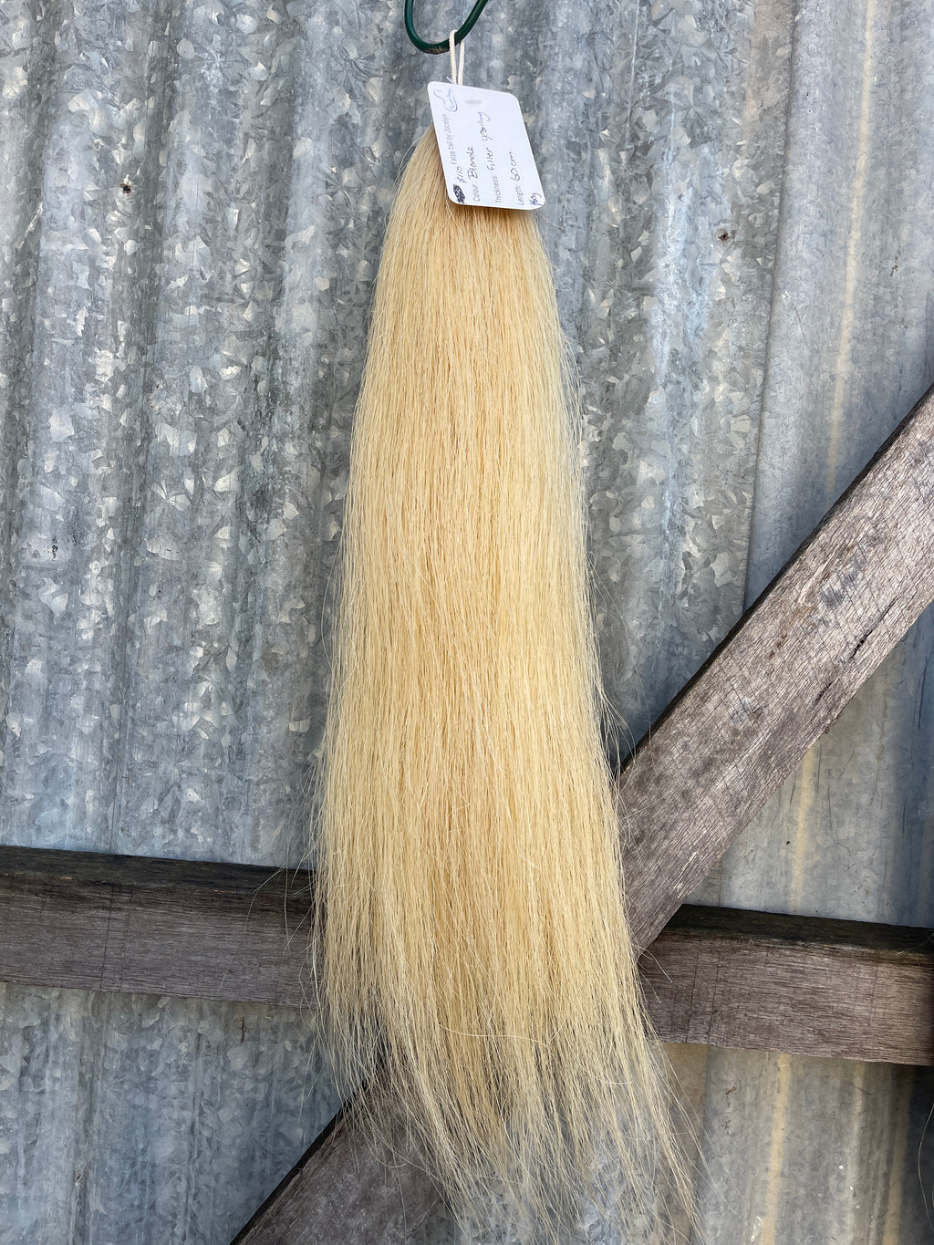 Yearling Blonde (straw yellow ) filler 60 cm
